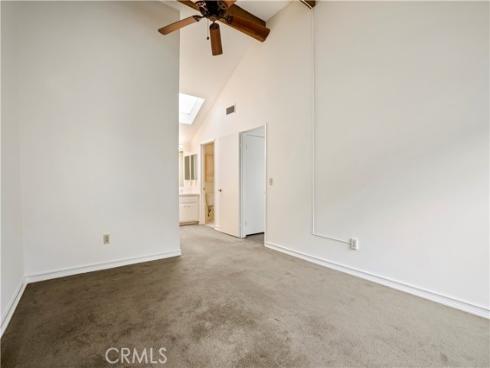 2512 W Macarthur B Boulevard, Santa Ana, CA