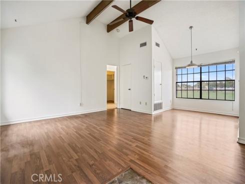 2512 W Macarthur B Boulevard, Santa Ana, CA