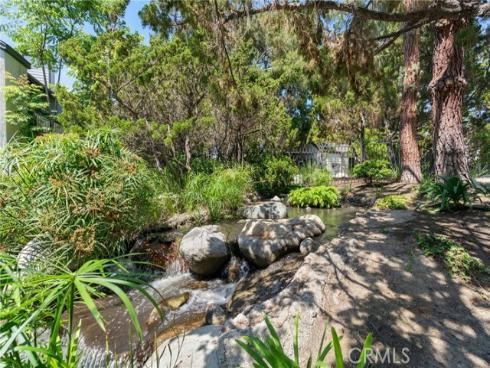 2512 W Macarthur B Boulevard, Santa Ana, CA