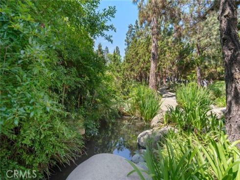 2512 W Macarthur B Boulevard, Santa Ana, CA