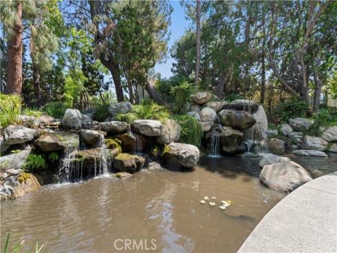 2512 W Macarthur B Boulevard, Santa Ana, CA