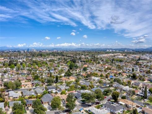 2005 W 11th Street, Santa Ana, CA