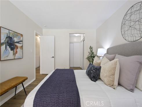 1001 W Stevens 129 Avenue, Santa Ana, CA