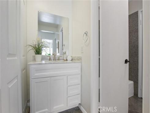 1001 W Stevens 129 Avenue, Santa Ana, CA