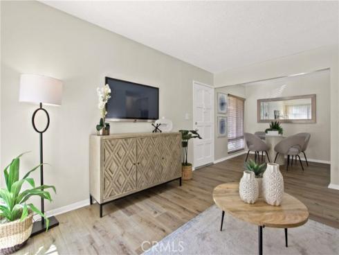 1001 W Stevens 129 Avenue, Santa Ana, CA