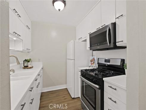 1001 W Stevens 129 Avenue, Santa Ana, CA