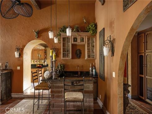 433 W Santa Clara Avenue, Santa Ana, CA