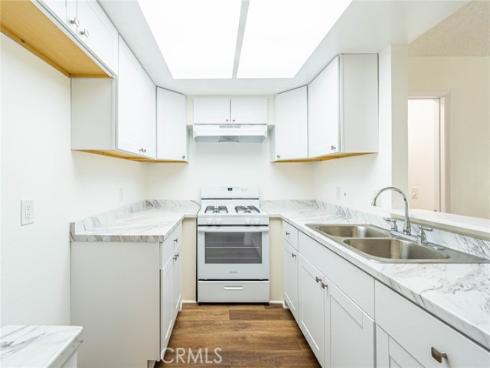 700 W 3rd B102 Street, Santa Ana, CA