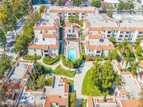 700 W 3rd B102 Street, Santa Ana, CA