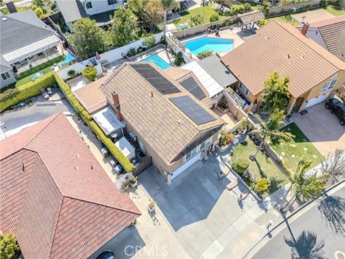 2901 S Griset Place, Santa Ana, CA