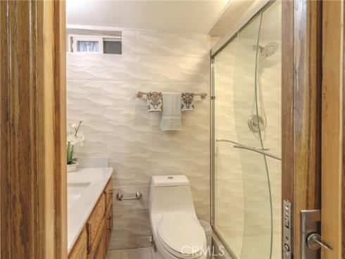 2901 S Griset Place, Santa Ana, CA