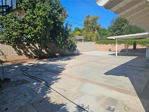 1043 W Orange   Road, Santa Ana, CA