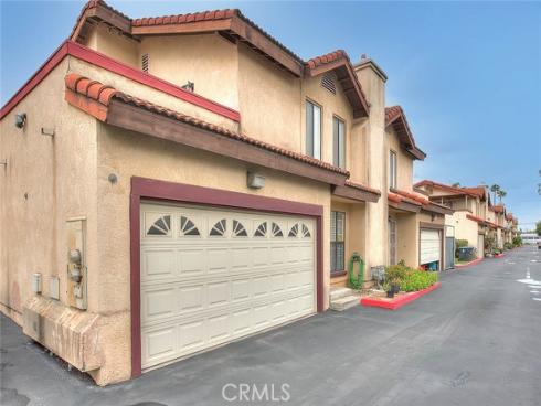 4018 W 5th J Street, Santa Ana, CA