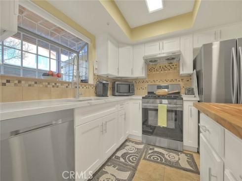 4018 W 5th J Street, Santa Ana, CA