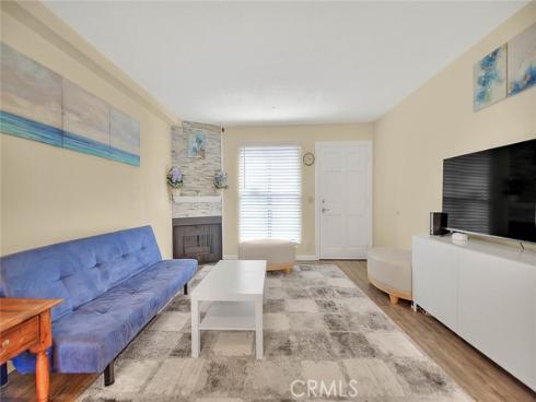 4018 W 5th J Street, Santa Ana, CA