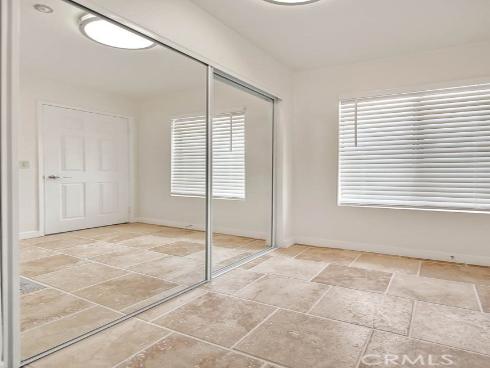 4018 W 5th J Street, Santa Ana, CA