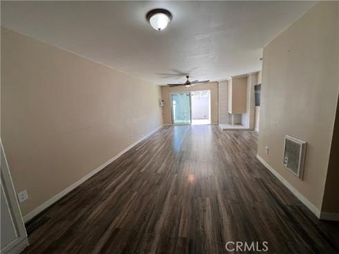 521 S Lyon 45 Street, Santa Ana, CA