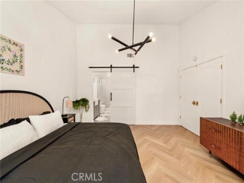 1927 E Fruit Street, Santa Ana, CA