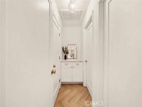 1927 E Fruit Street, Santa Ana, CA