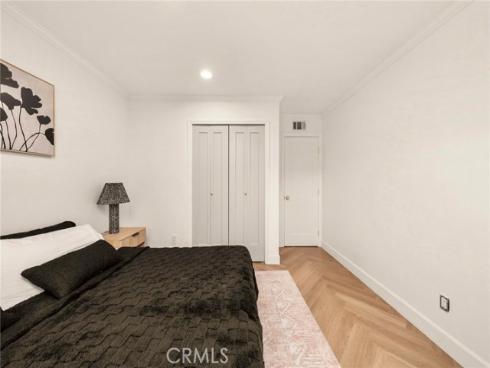 1927 E Fruit Street, Santa Ana, CA