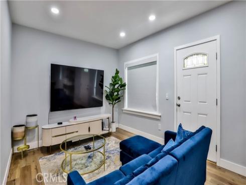 408 S Flower   Street, Santa Ana, CA