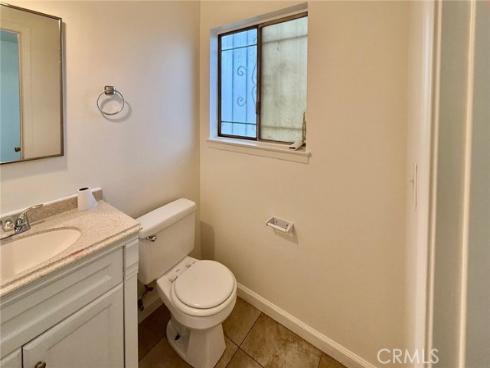 1001 E Grant  D3  Street, Santa Ana, CA