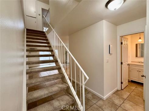 1001 E Grant D3 Street, Santa Ana, CA