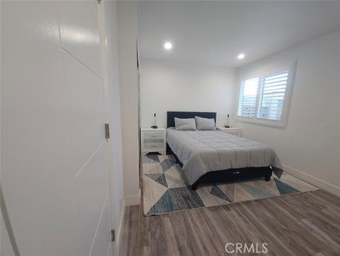 822 E Borchard Avenue, Santa Ana, CA