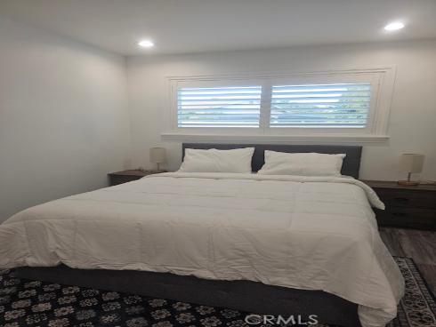 822 E Borchard Avenue, Santa Ana, CA