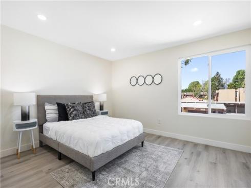 1000 W Macarthur  106  Boulevard, Santa Ana, CA