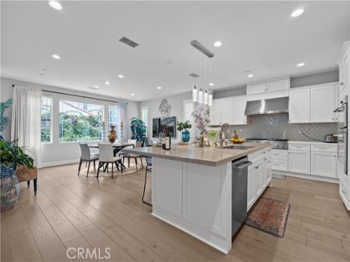 2020 Picasso , Santa Ana, CA