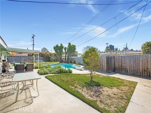 18172 Saint Moritz Circle, Santa Ana, CA