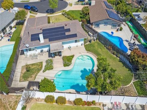 18172 Saint Moritz Circle, Santa Ana, CA