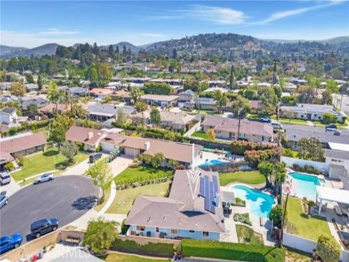 18172 Saint Moritz Circle, Santa Ana, CA