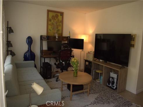 1602 N King B6 Street, Santa Ana, CA