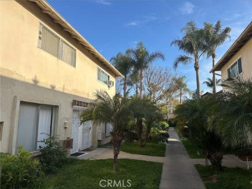 1602 N King B6 Street, Santa Ana, CA