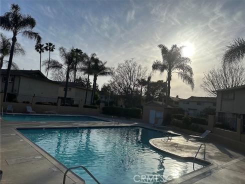 1602 N King B6 Street, Santa Ana, CA