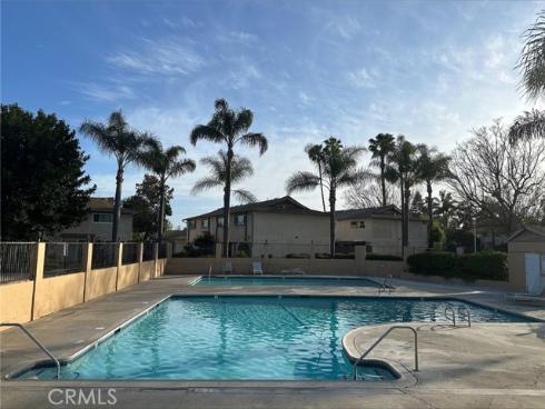 1602 N King B6 Street, Santa Ana, CA