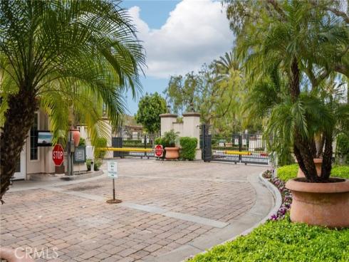 1934 W Red Fox Road, Santa Ana, CA