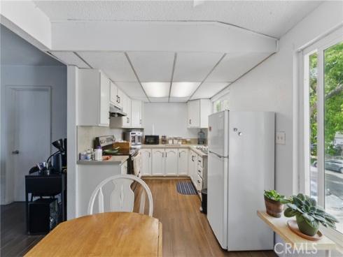 611 S Orange 11 Avenue, Santa Ana, CA