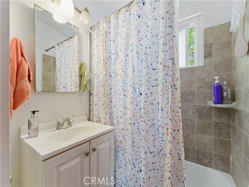 611 S Orange 11 Avenue, Santa Ana, CA