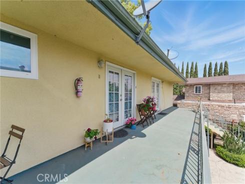 611 S Orange 11 Avenue, Santa Ana, CA