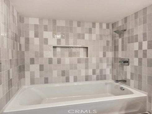 1226 W Walnut Street, Santa Ana, CA