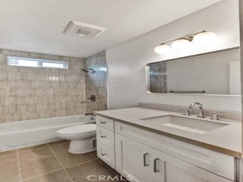 1226 W Walnut Street, Santa Ana, CA