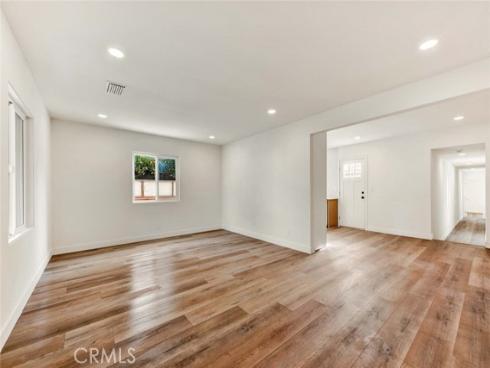 1226 W Walnut Street, Santa Ana, CA