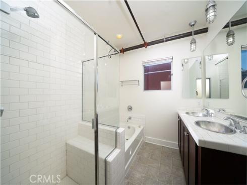 937 E Santa Ana Boulevard, Santa Ana, CA