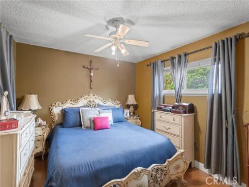 1406 W Camden Place, Santa Ana, CA