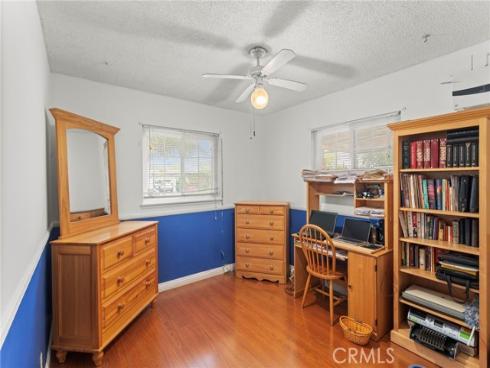 1406 W Camden Place, Santa Ana, CA