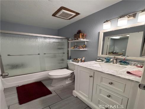 1725 W 3rd  1  Street, Santa Ana, CA