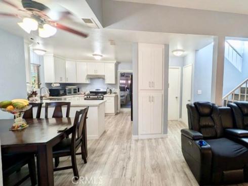 1725 W 3rd  1  Street, Santa Ana, CA